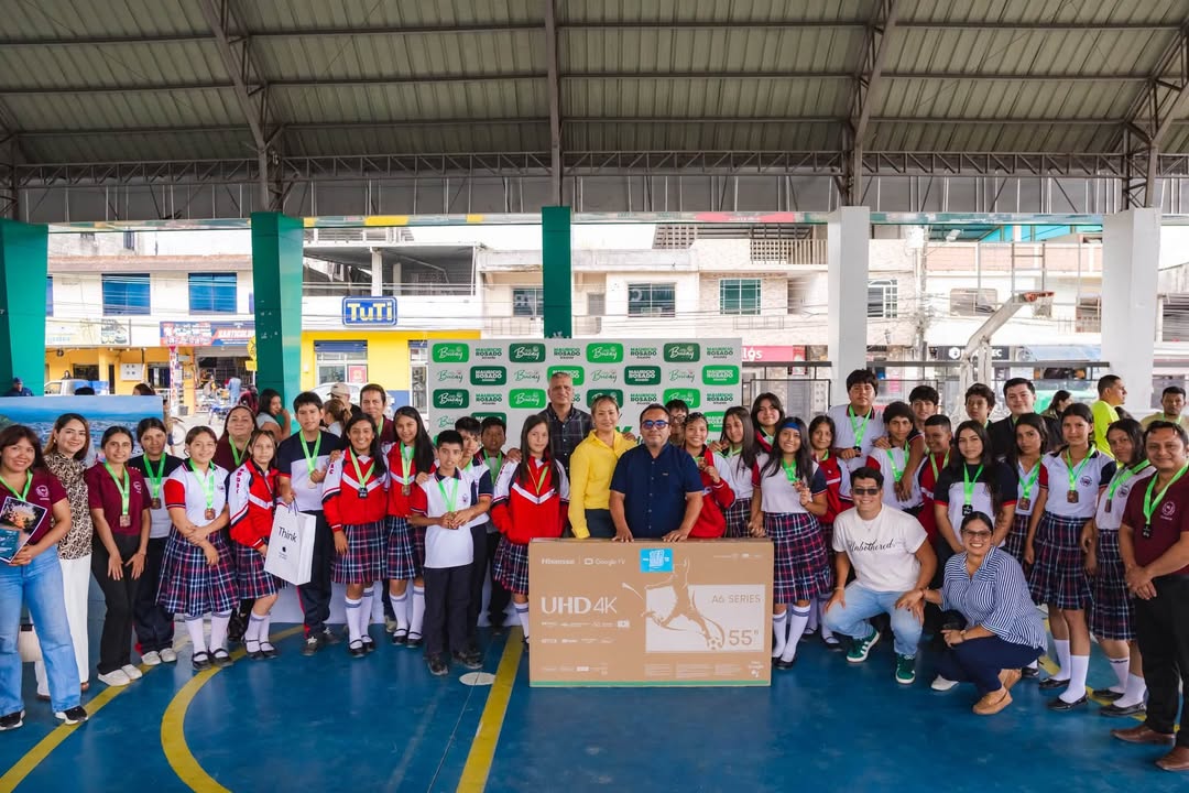 GAD de Bucay premia el talento local en el primer concurso fotográfico "Bucay a través de tus ojos"