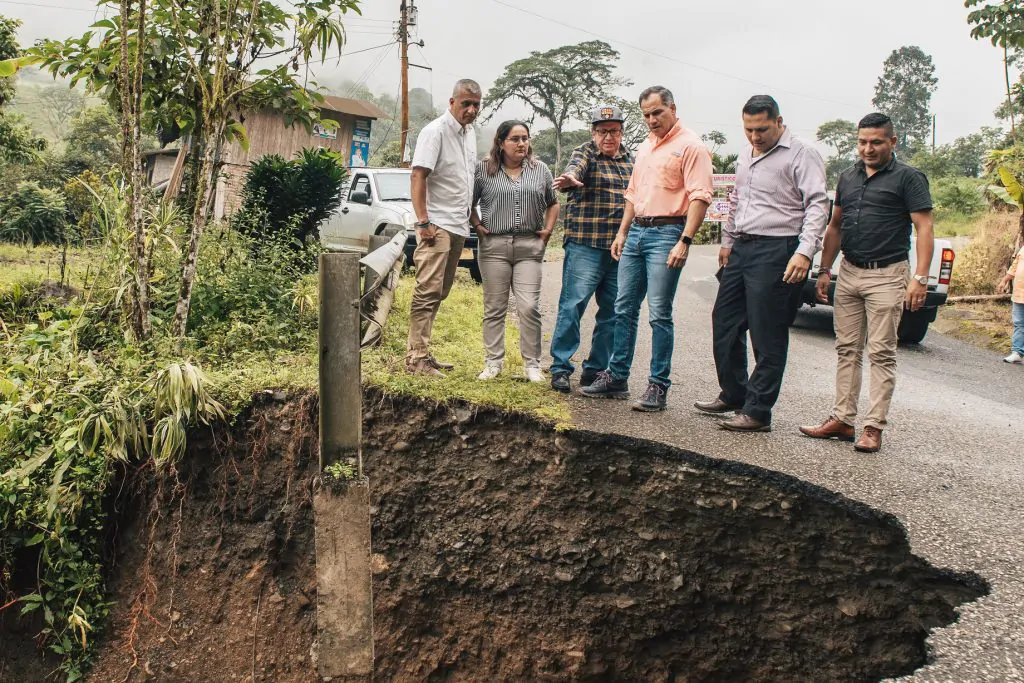 Prefectura del Guayas evalúa deslizamientos en General Antonio Elizalde, Bucay