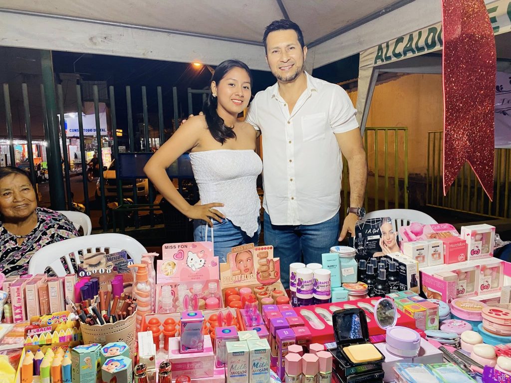 Alcaldía de Naranjito realizó Feria Navideña con coros escolares y concursos