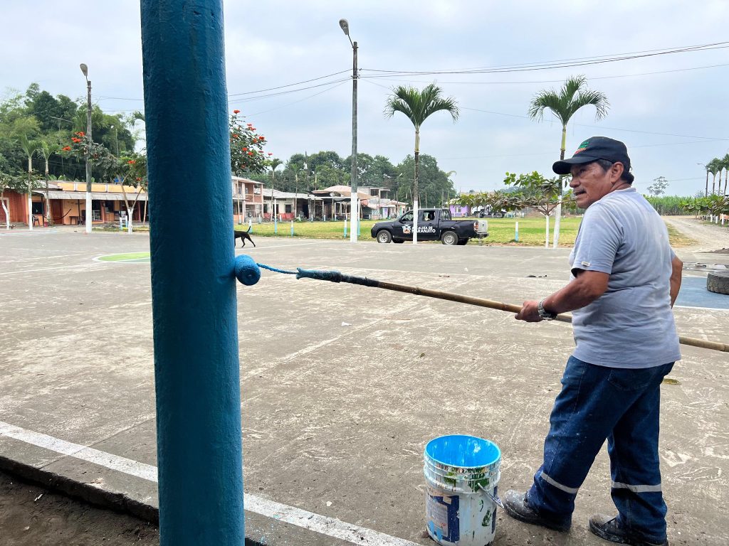 Alcaldía de Naranjito mantuvo cancha deportiva y parque en Anapoyo